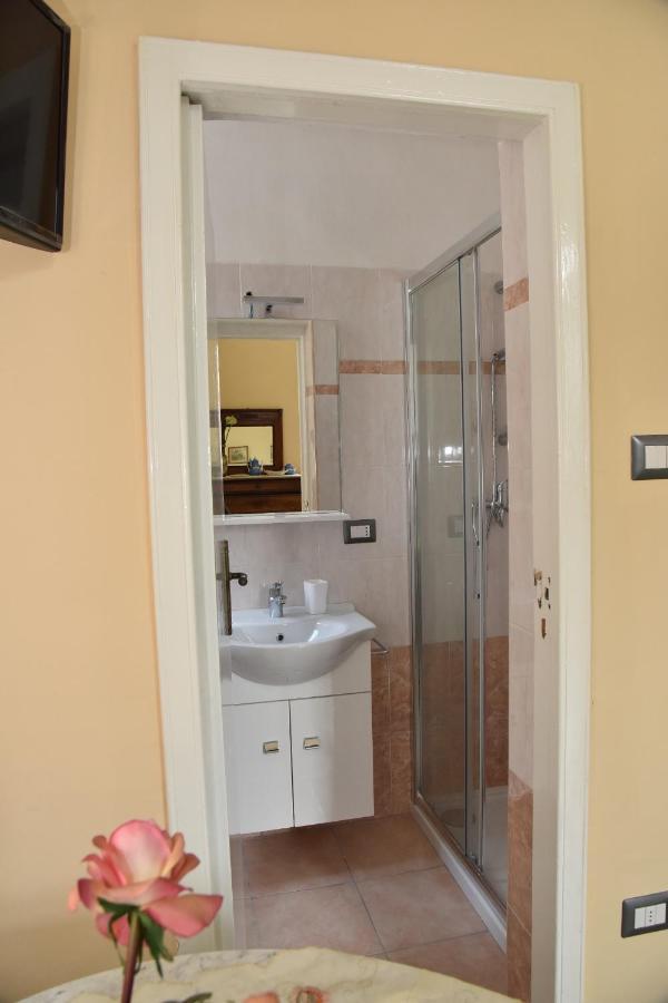 Rosaria Suite & Rooms Lecce Exterior photo