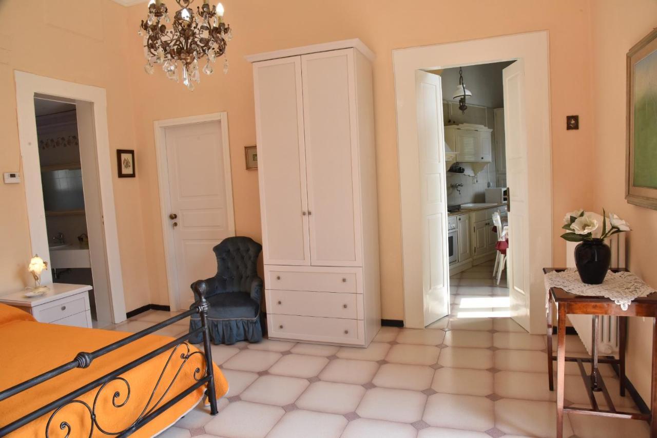 Rosaria Suite & Rooms Lecce Exterior photo